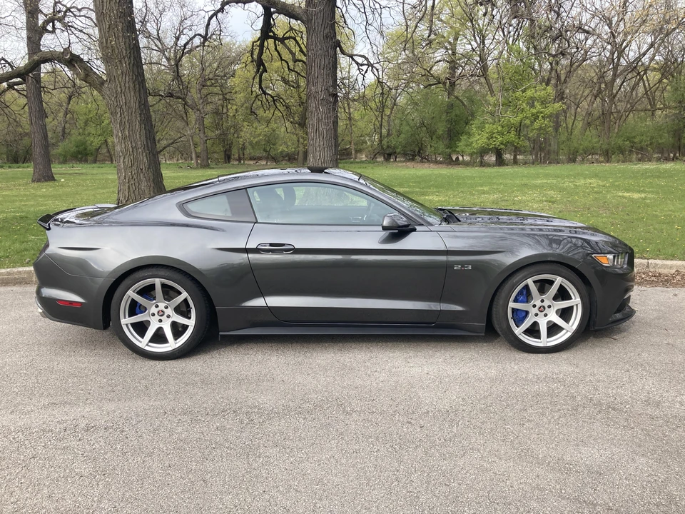 2016 Ford S550 Mustang - Image 12 of 31