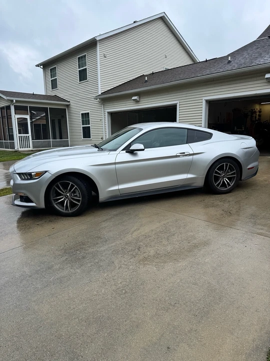 2016 Ford S550 Mustang - Image 2 of 8