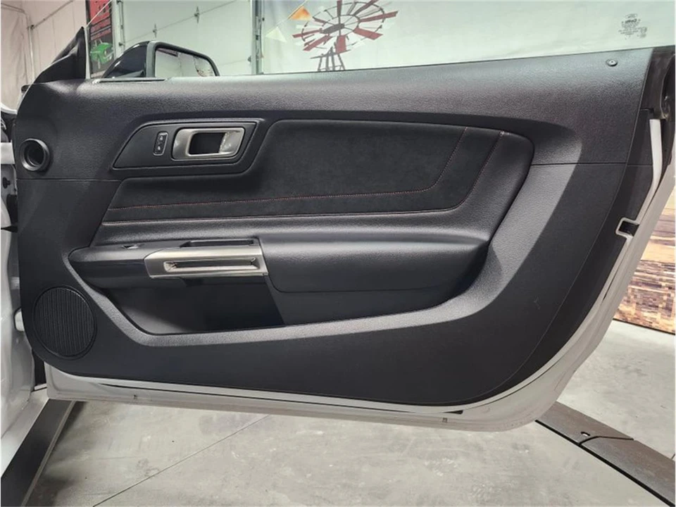 2016 Ford S550 Mustang - Image 24 of 31