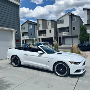2016 Ford Mustang Convertible