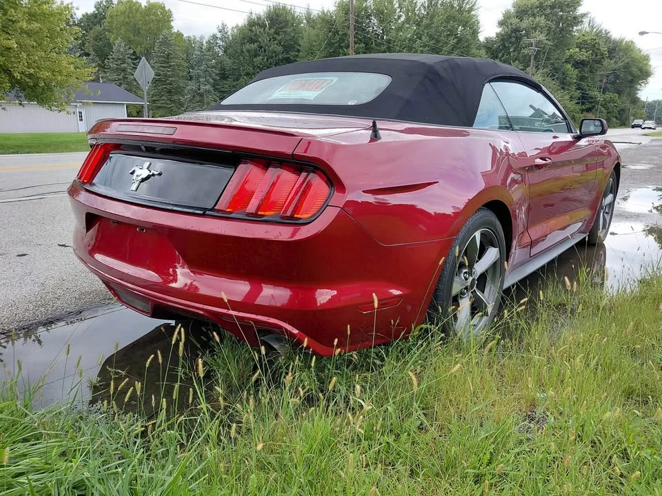 2016 Ford S550 Mustang - Image 2 of 13