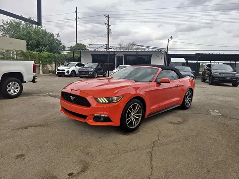 2016 Ford Mustang Convertible 2D