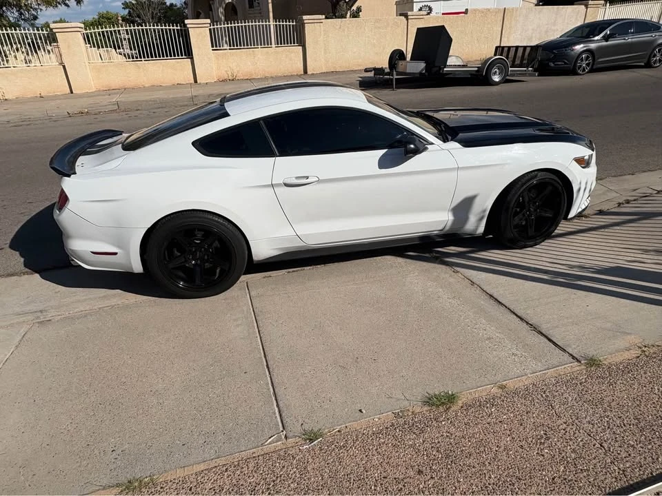 2016 Ford S550 Mustang - Image 4 of 11