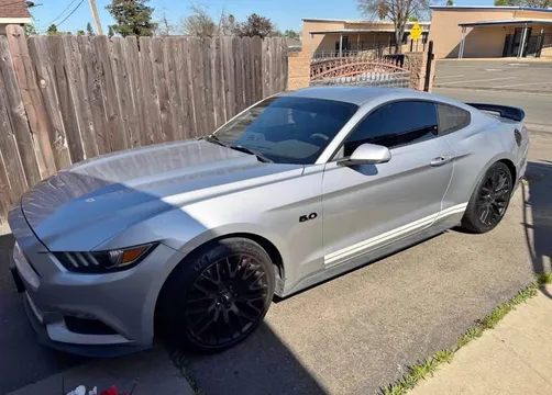 2016 Ford Mustang Coupe V6