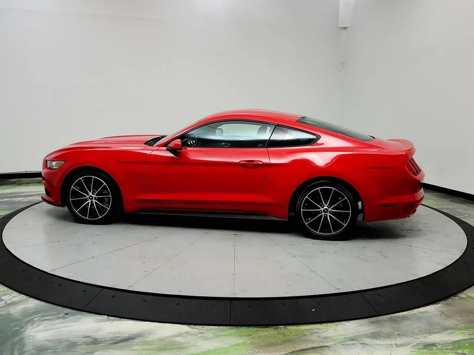 2016 Ford - Image 8 of 31
