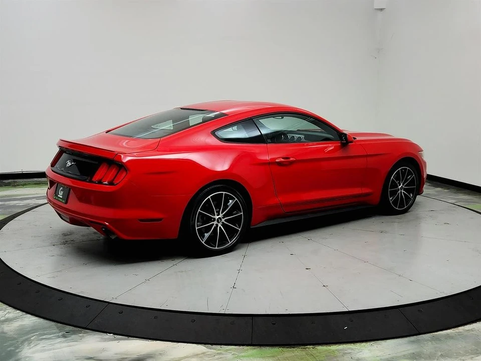 2016 Ford - Image 5 of 31