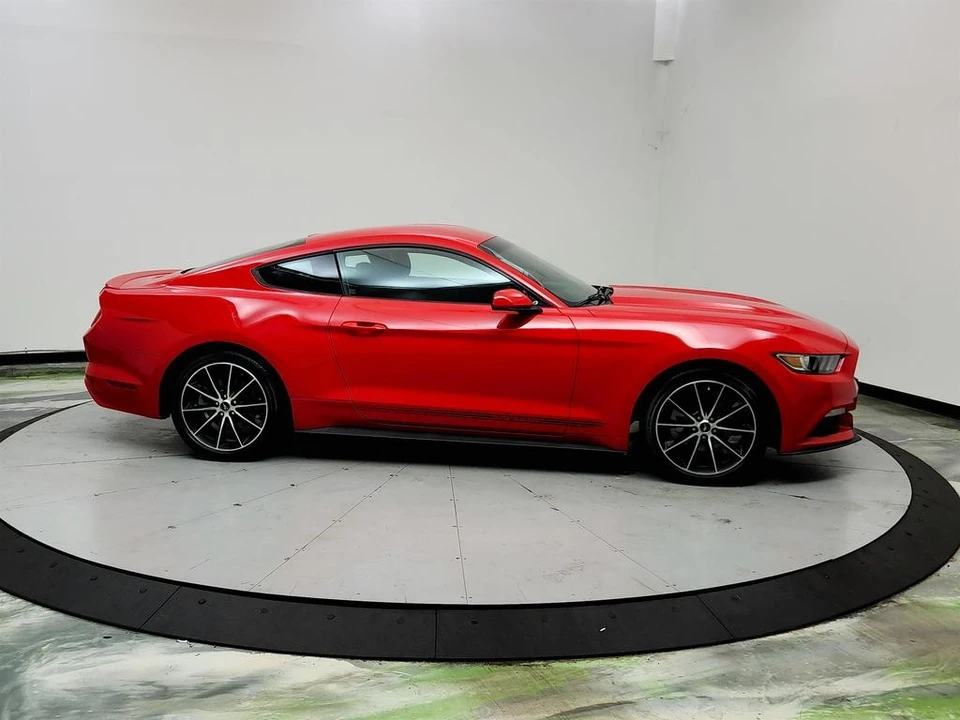 2016 Ford - Image 4 of 31
