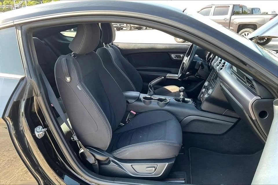 2016 Ford S550 Mustang - Image 15 of 20