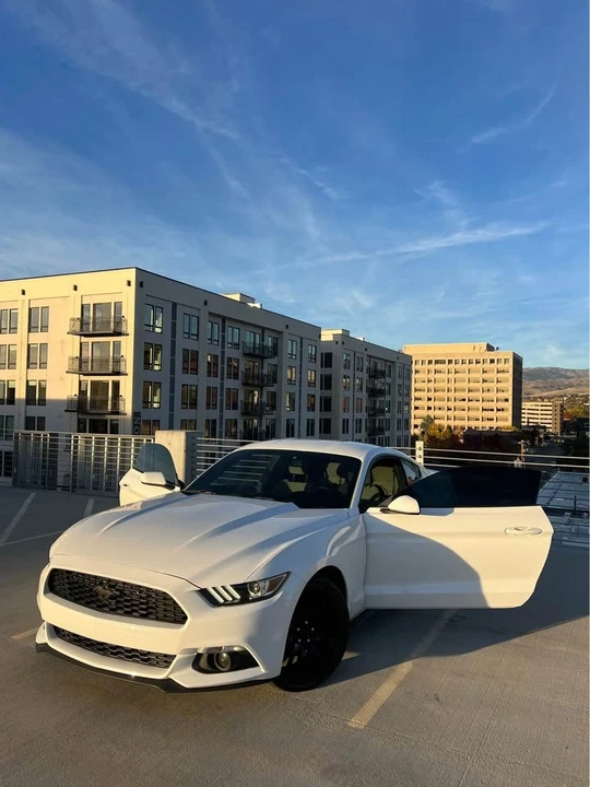 2016 Ford S550 Mustang - Image 4 of 12