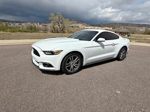 2016 Ford Mustang EcoBoost Premium Coupe