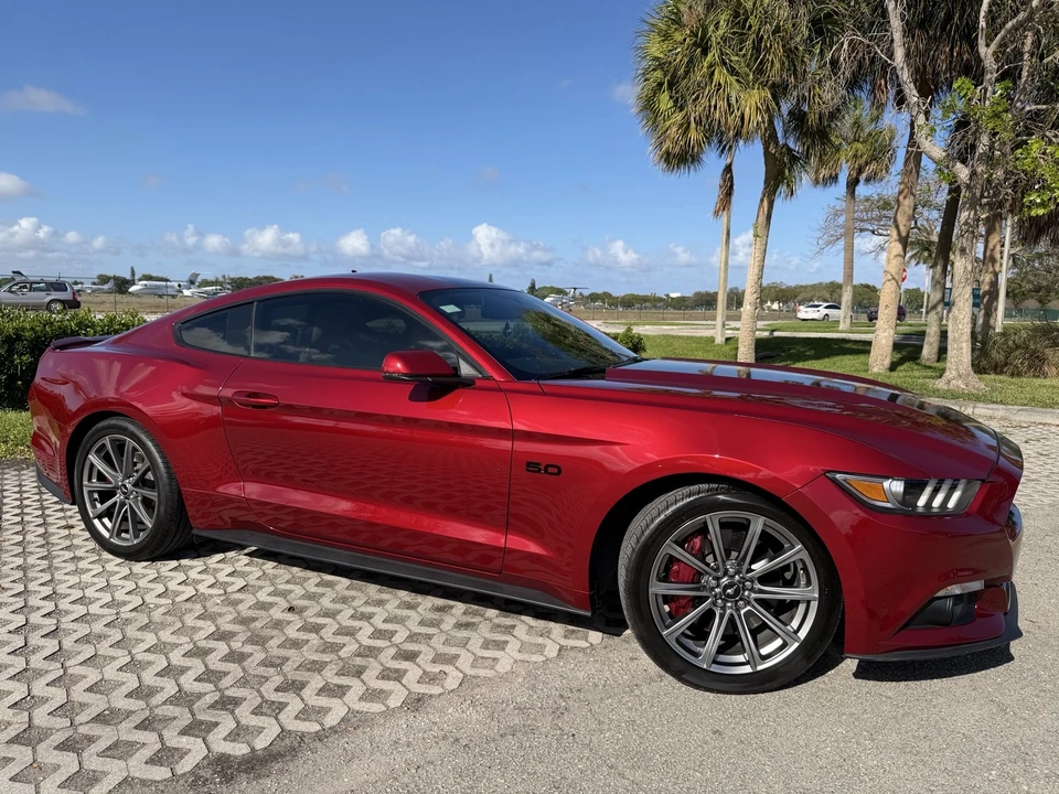 2016 Ford S550 Mustang - Image 14 of 21
