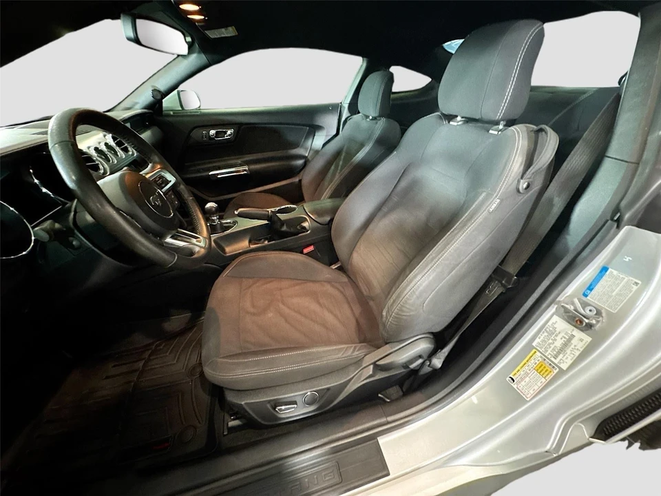 2016 Ford S550 Mustang - Image 2 of 31
