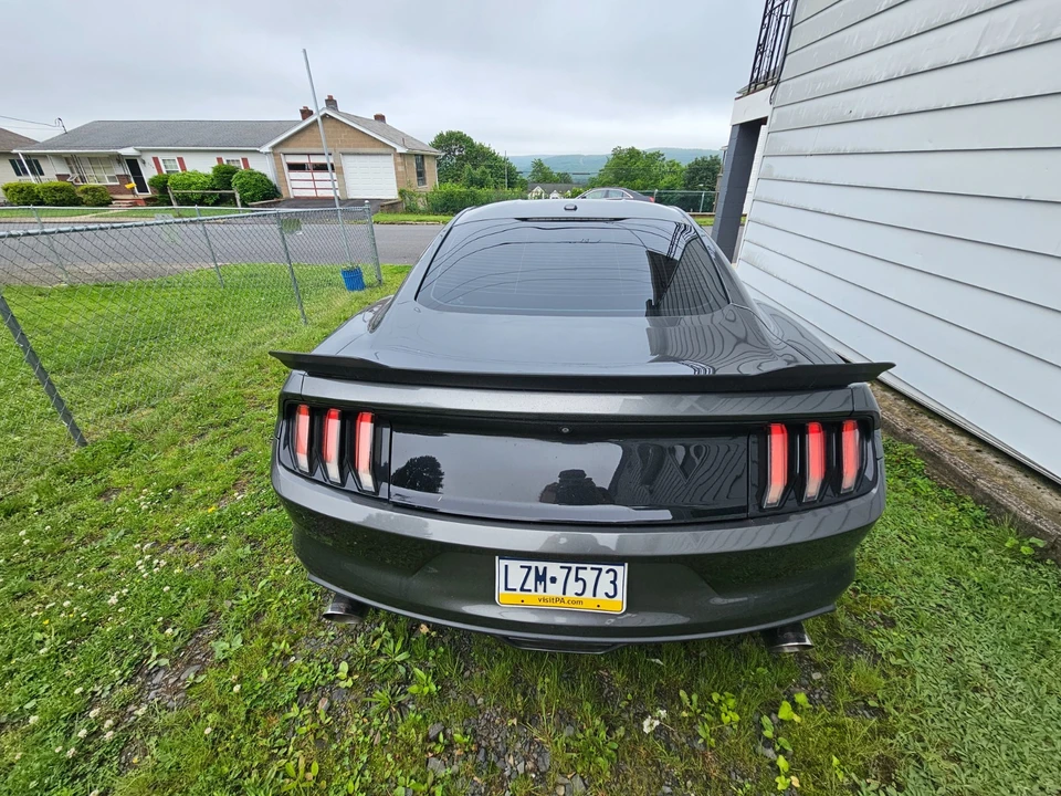 2016 Ford S550 Mustang - Image 2 of 12