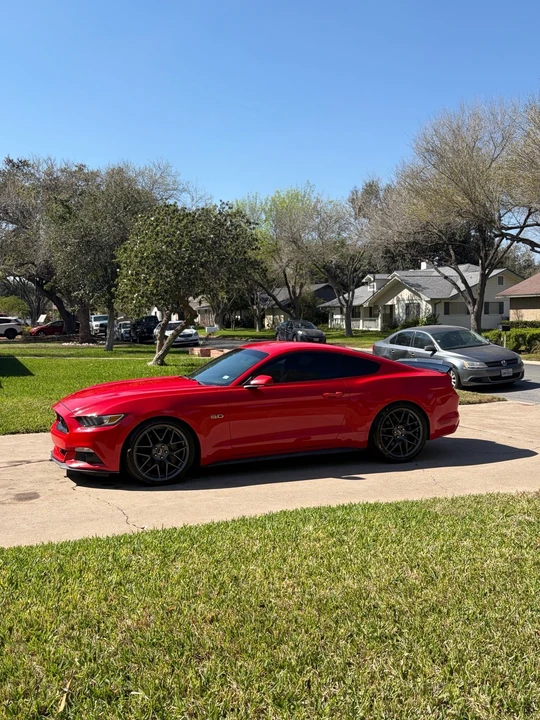 2016 Ford S550 Mustang - Image 2 of 14