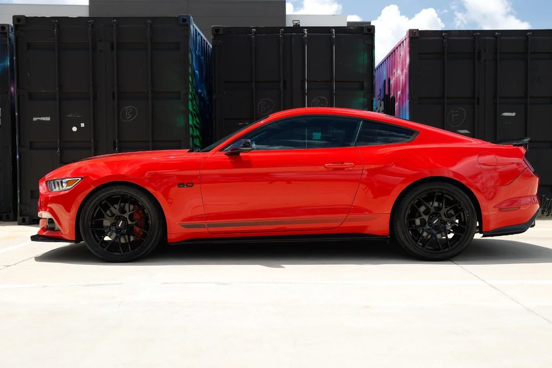 2016 Ford S550 Mustang GT - Image 3 of 31