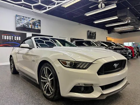 2016 Ford Mustang GT Convertible 2D
