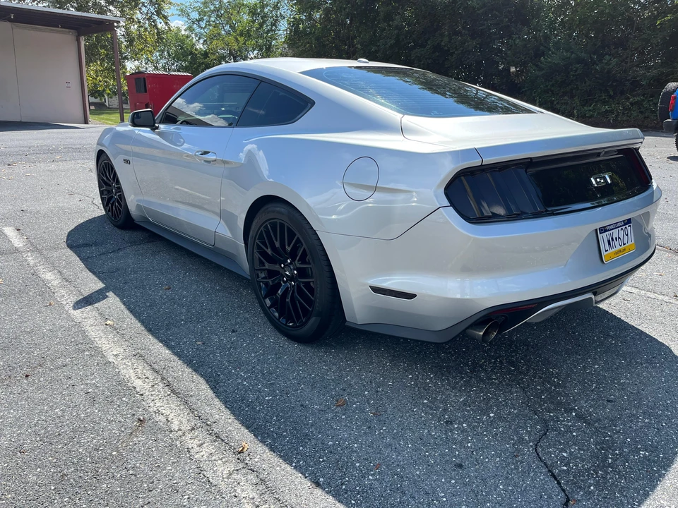 2016 Ford S550 Mustang - Image 10 of 31