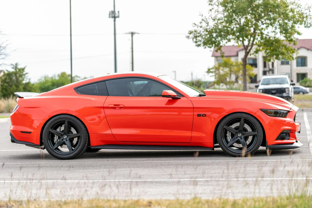 2016 Ford S550 Mustang - Image 3 of 31