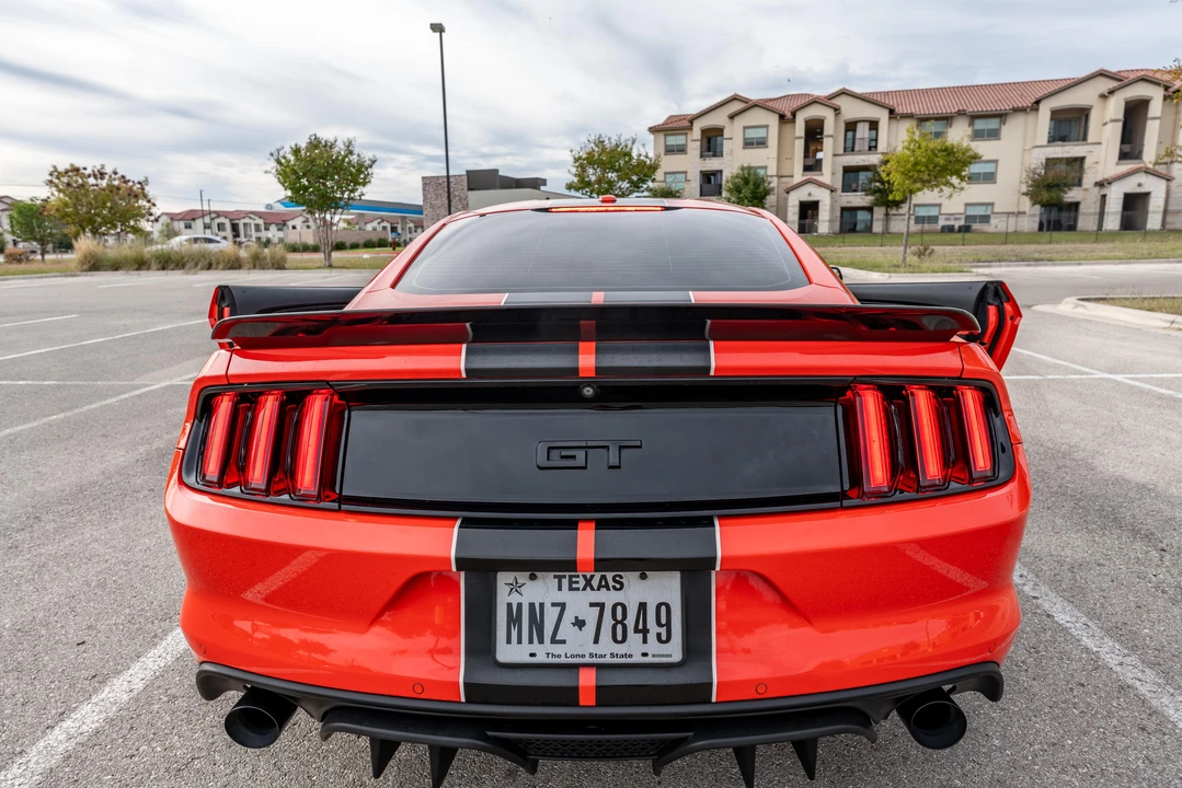 2016 Ford S550 Mustang - Image 9 of 31