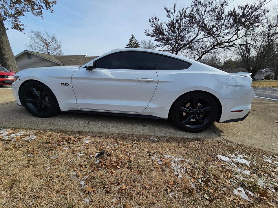 2016 Ford S550 Mustang - Image 16 of 31