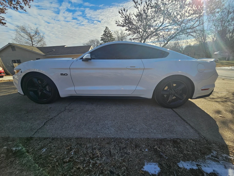 2016 Ford S550 Mustang - Image 13 of 31