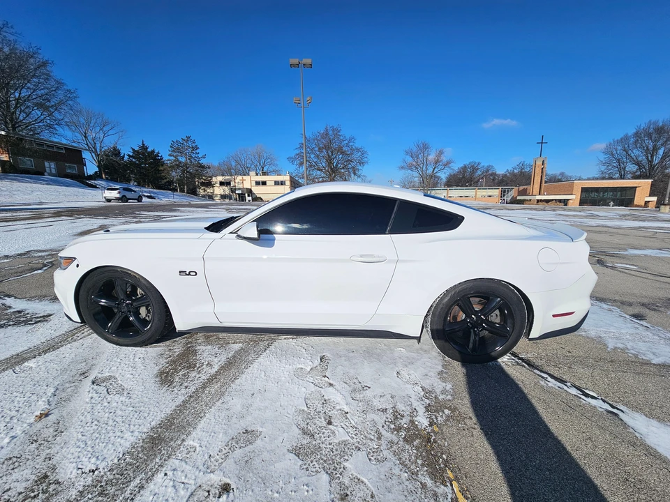 2016 Ford S550 Mustang - Image 14 of 31