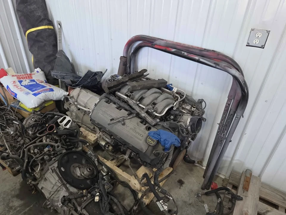 2016 Parts & Memorabilia Mechanical Components - Image 7 of 15