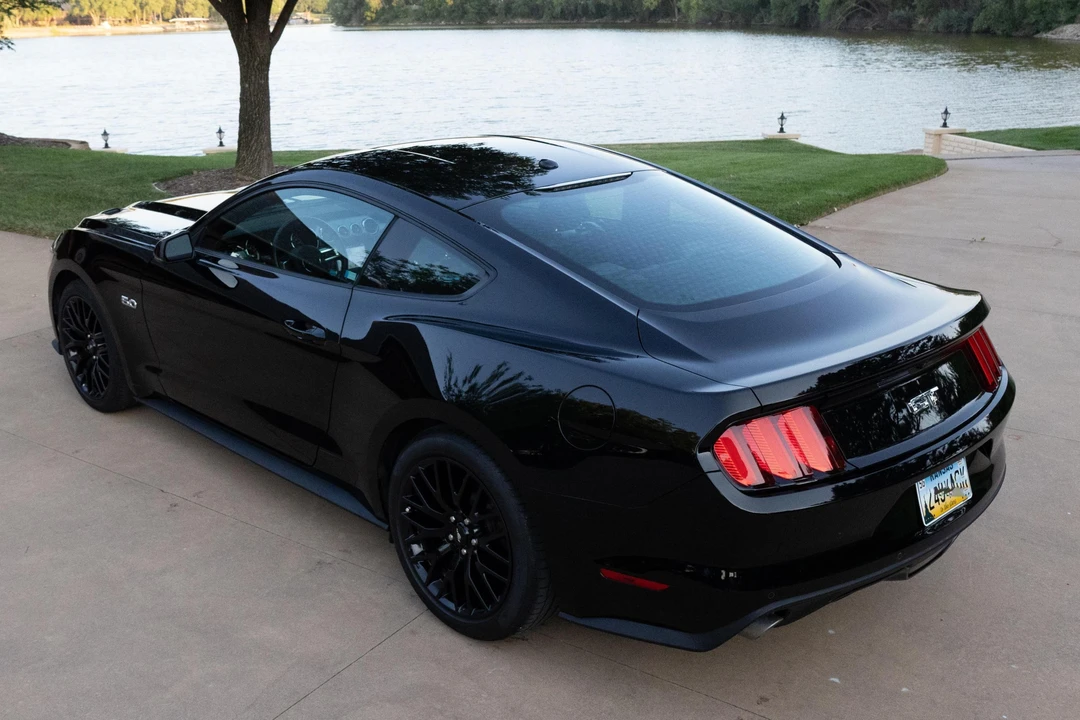 2016 Ford S550 Mustang GT - Image 5 of 31