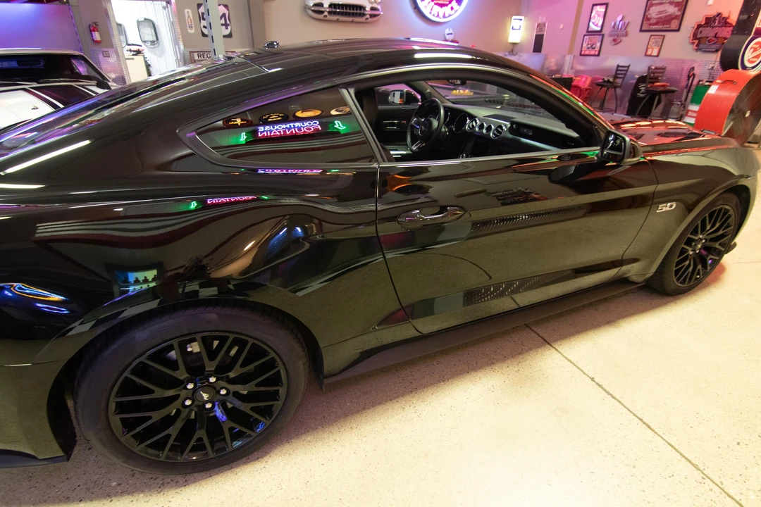 2016 Ford S550 Mustang GT - Image 15 of 31