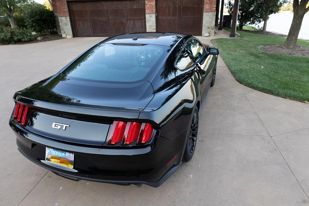 2016 Ford S550 Mustang GT - Image 8 of 31
