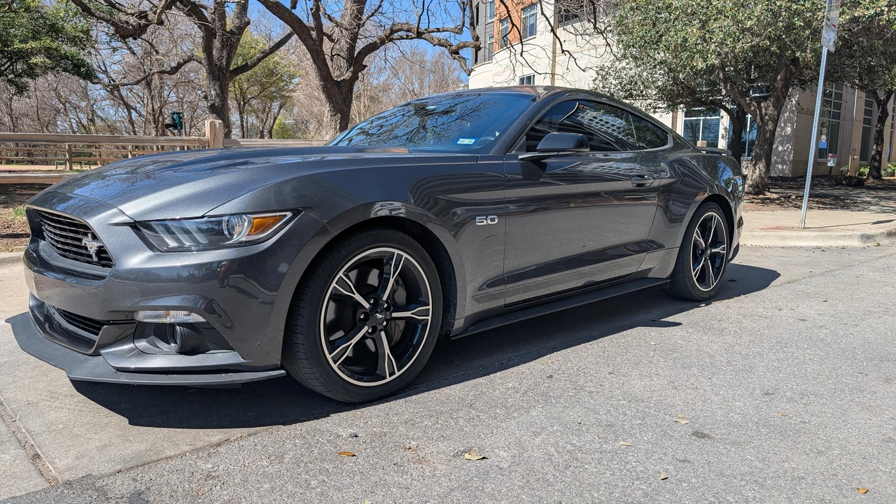 2016 Ford S550 Mustang - Image 17 of 31