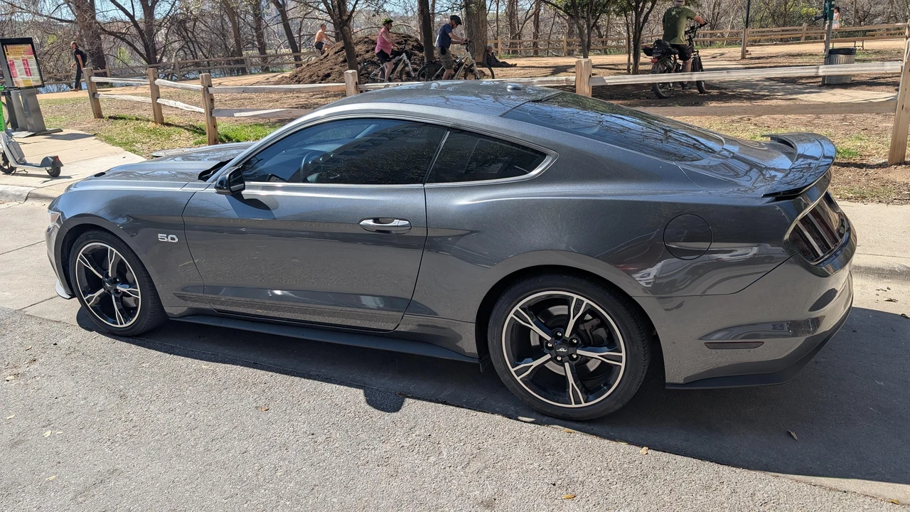 2016 Ford S550 Mustang - Image 18 of 31