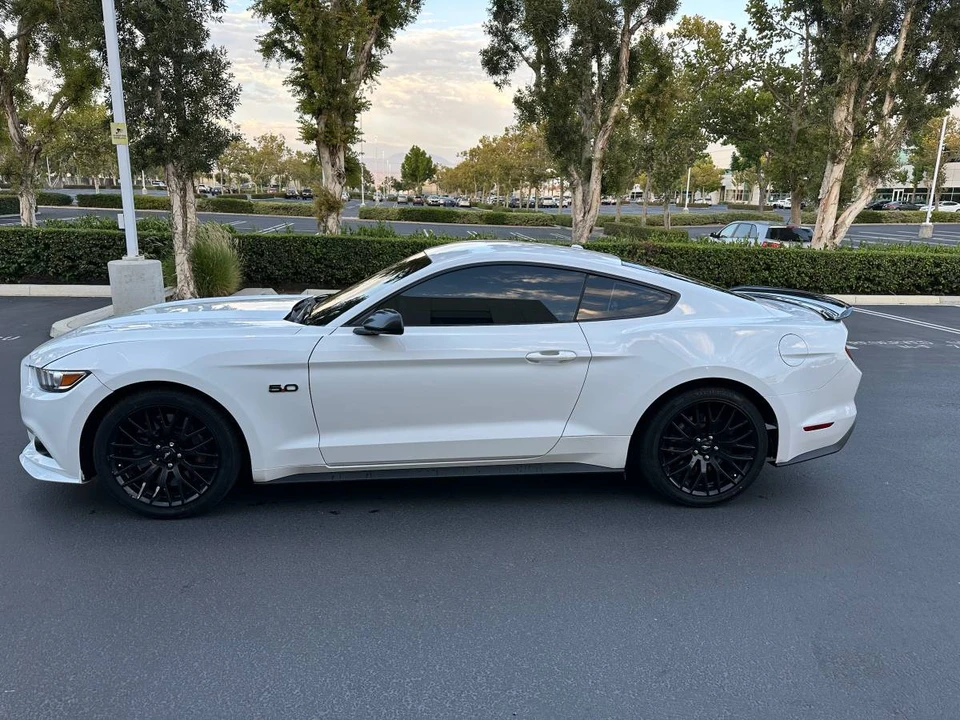 2016 Ford S550 Mustang GT - Image 9 of 14