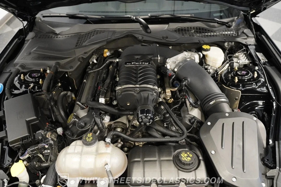 2016 Ford S550 Mustang - Image 5 of 12