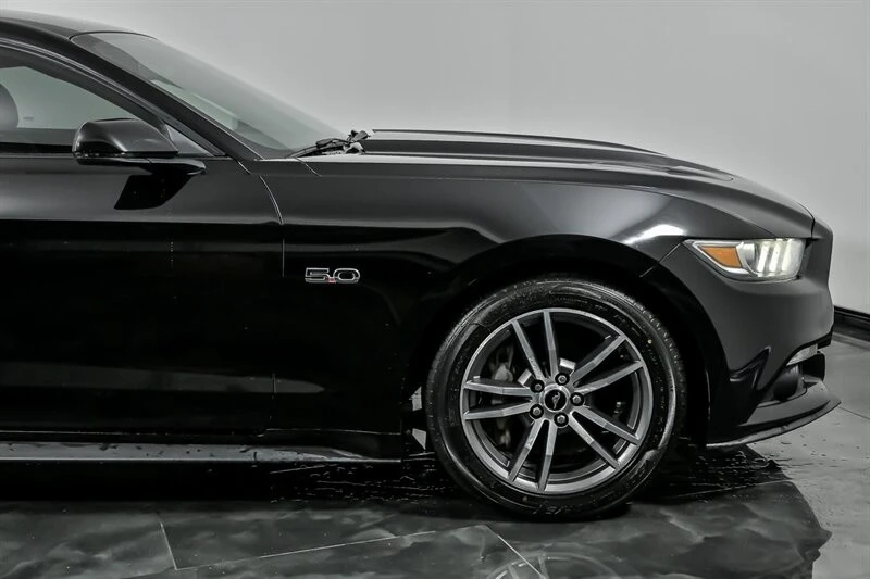 2016 Ford S550 Mustang - Image 13 of 31