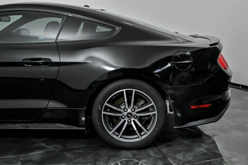 2016 Ford S550 Mustang - Image 8 of 31
