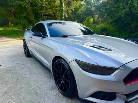2016 Ford Mustang GT Premium Coupe 2D
