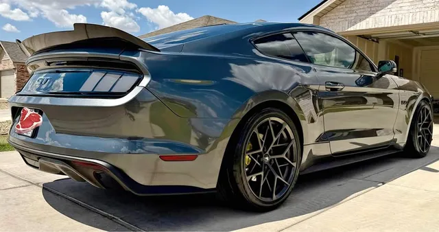 2016 Ford Mustang GT Premium Coupe 2D