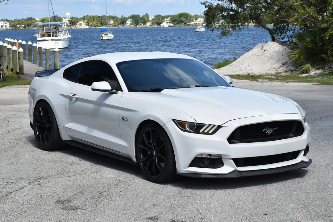 2016 Ford S550 Mustang GT - Image 2 of 31