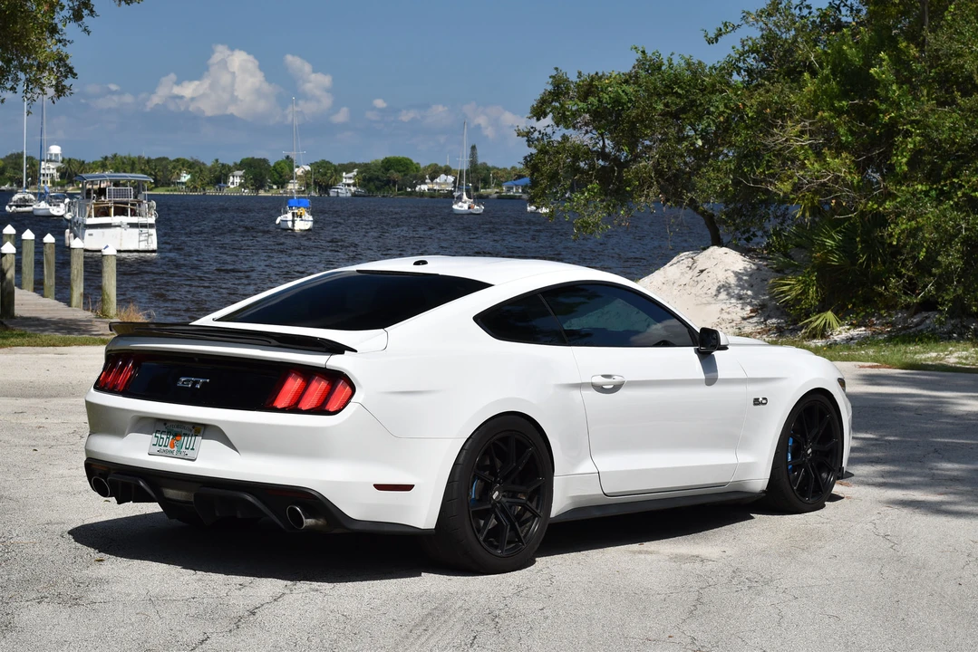 2016 Ford S550 Mustang GT - Image 3 of 31