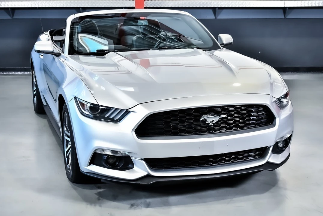 2016 Ford S550 Mustang - Image 7 of 30