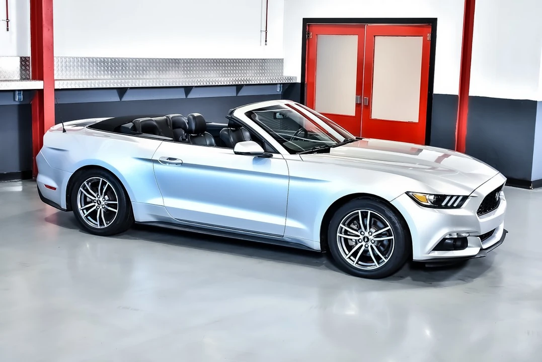 2016 Ford S550 Mustang - Image 8 of 30