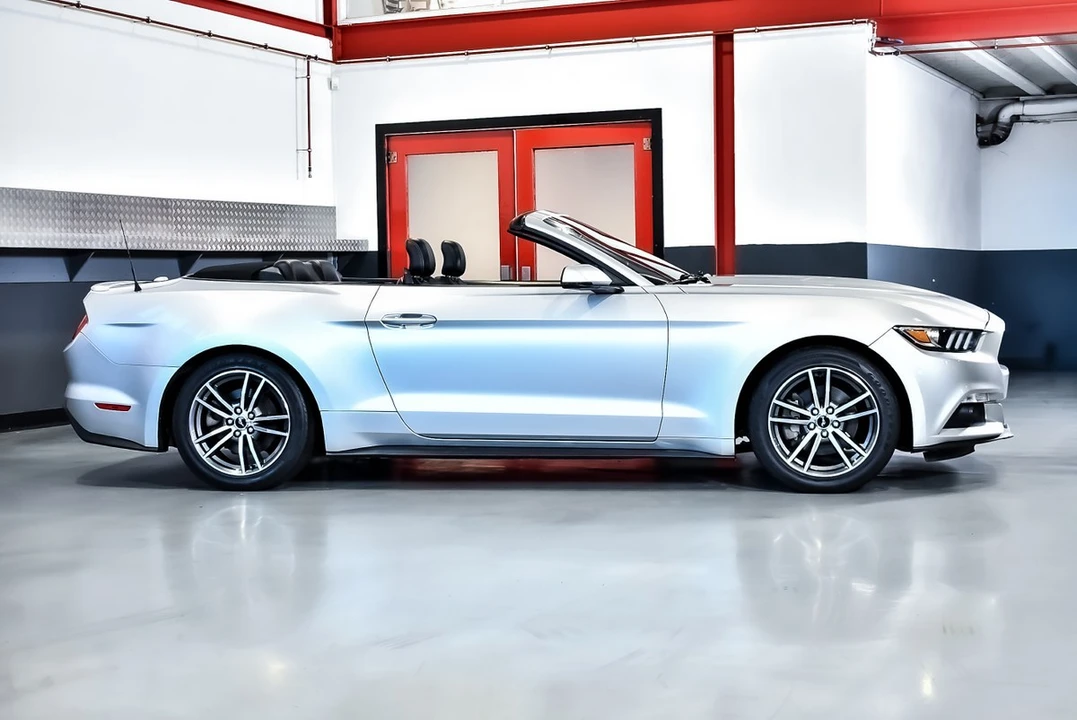 2016 Ford S550 Mustang - Image 4 of 30