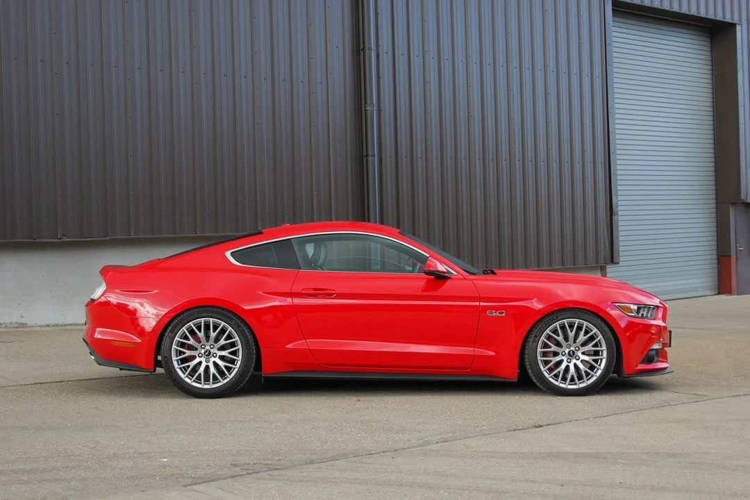 2016 Ford S550 Mustang - Image 7 of 31