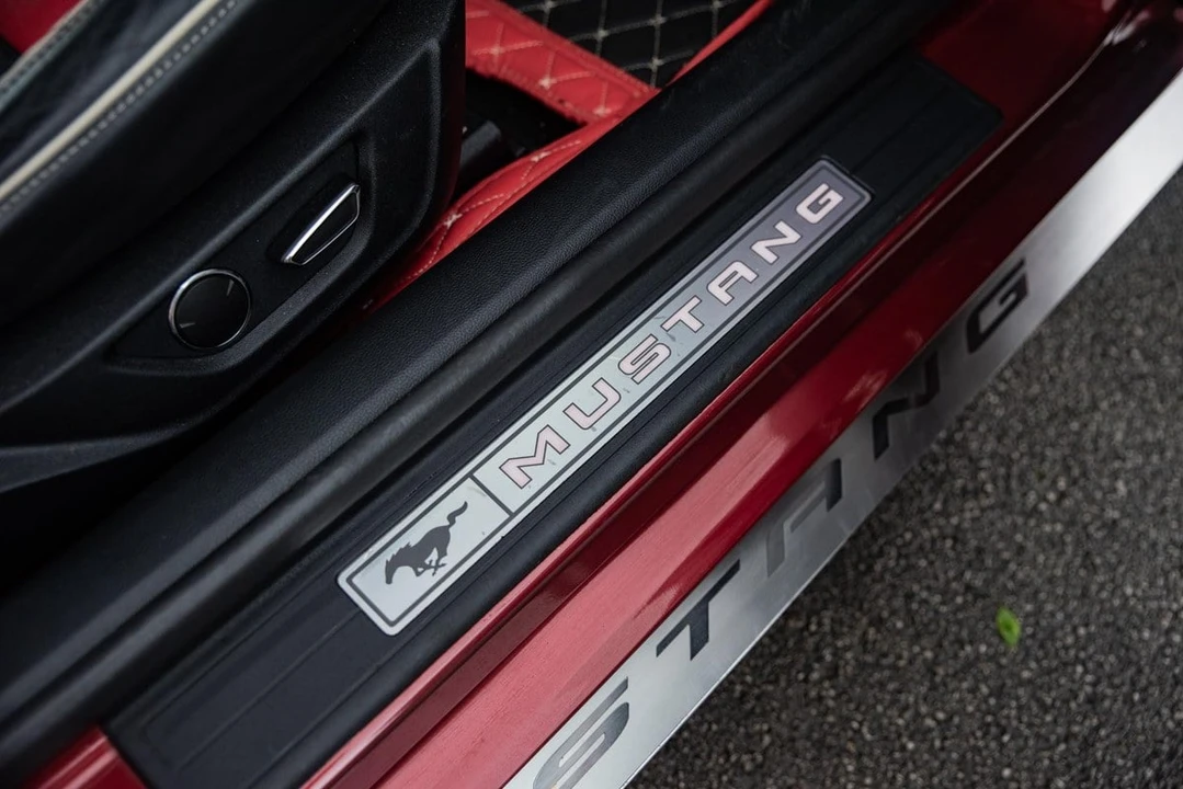 2016 Ford S550 Mustang - Image 8 of 30