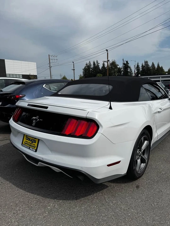 2016 Ford S550 Mustang - Image 2 of 2