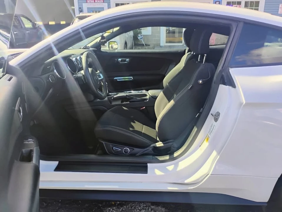 2016 Ford S550 Mustang - Image 11 of 18