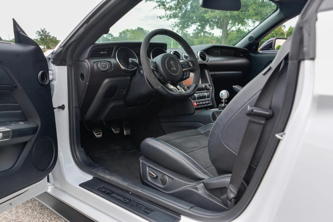 2016 Ford S550 Mustang - Image 14 of 31