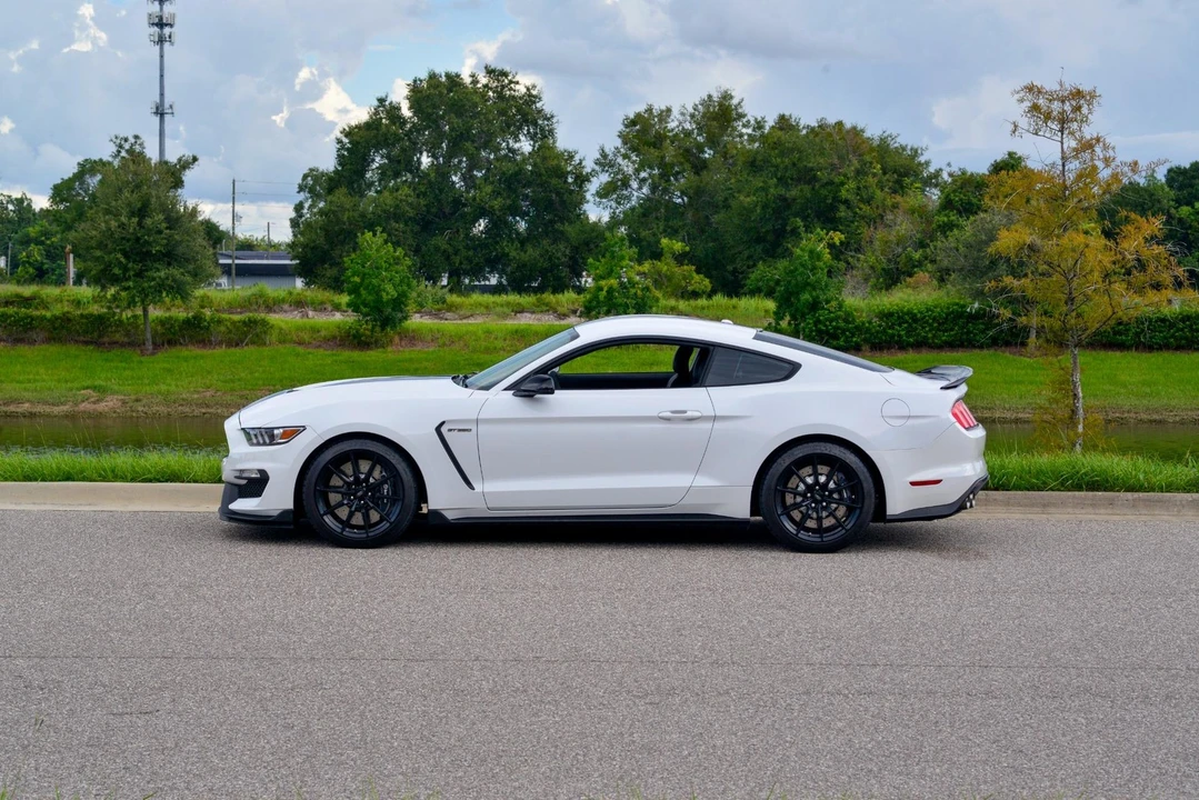 2016 Ford S550 Mustang - Image 2 of 31