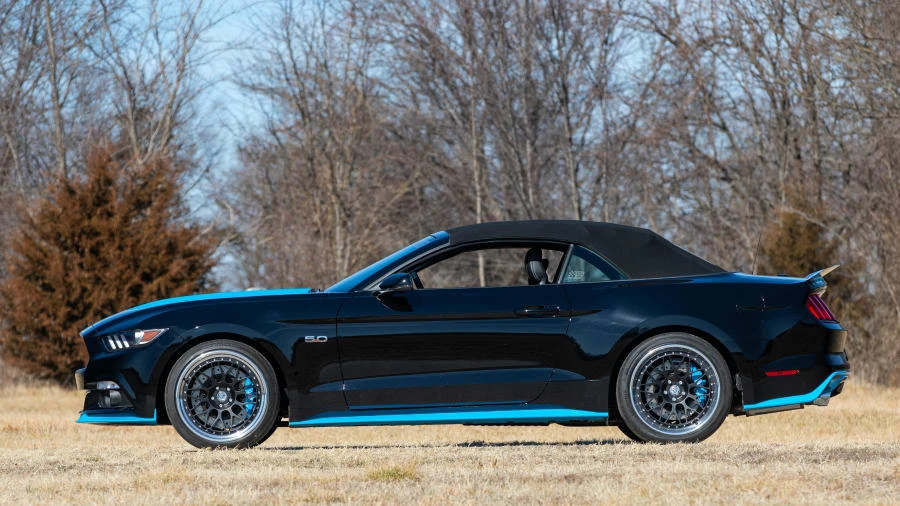 2016 Ford S550 Mustang - Image 2 of 16